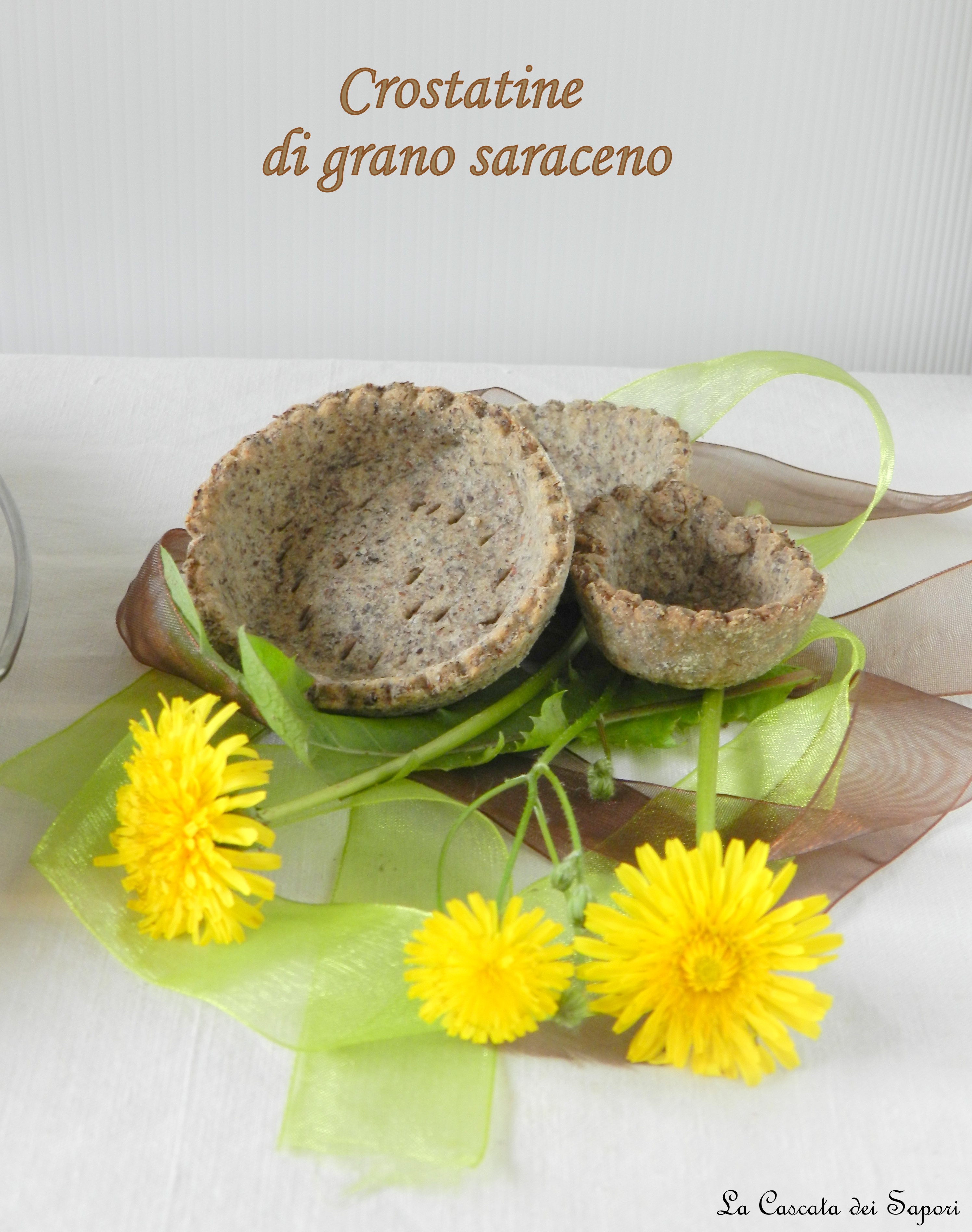 Crostatine con farina di grano saraceno alla crema di Tarassaco con ricotta e miele di castagno
