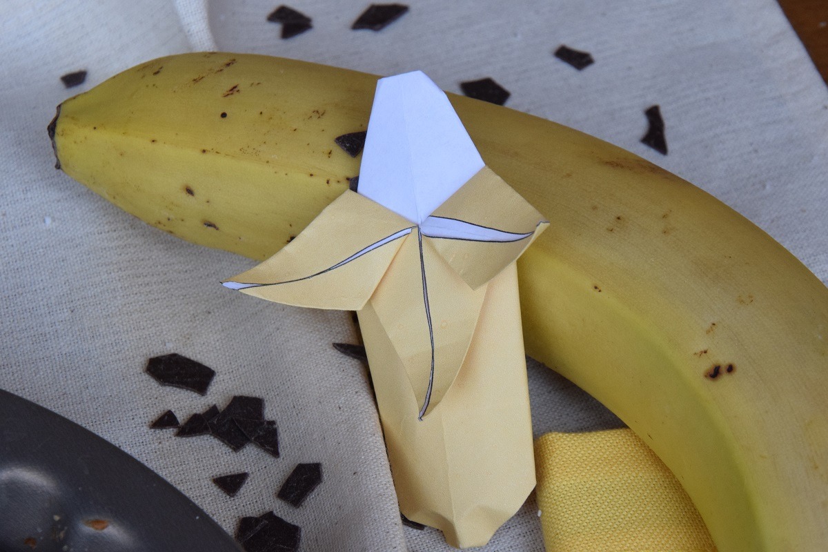 Come realizzare una banana con la carta. Origami di Frutta Facili