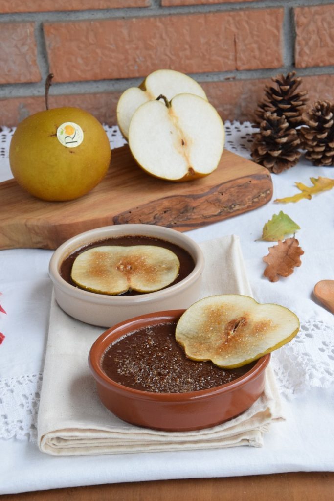 Crème Brûlée al Cioccolato Fondente e Pere Nashi